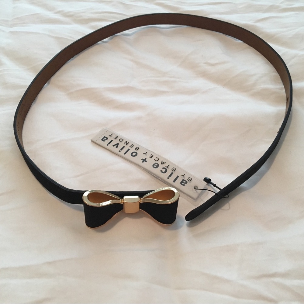 NWT！Alice + Olivia bow waist belt - Size XS